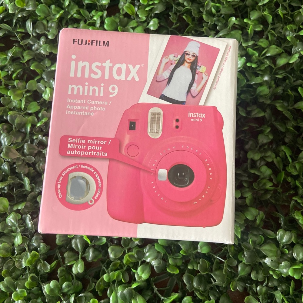 Fujifilm Instant Camera Mini 9